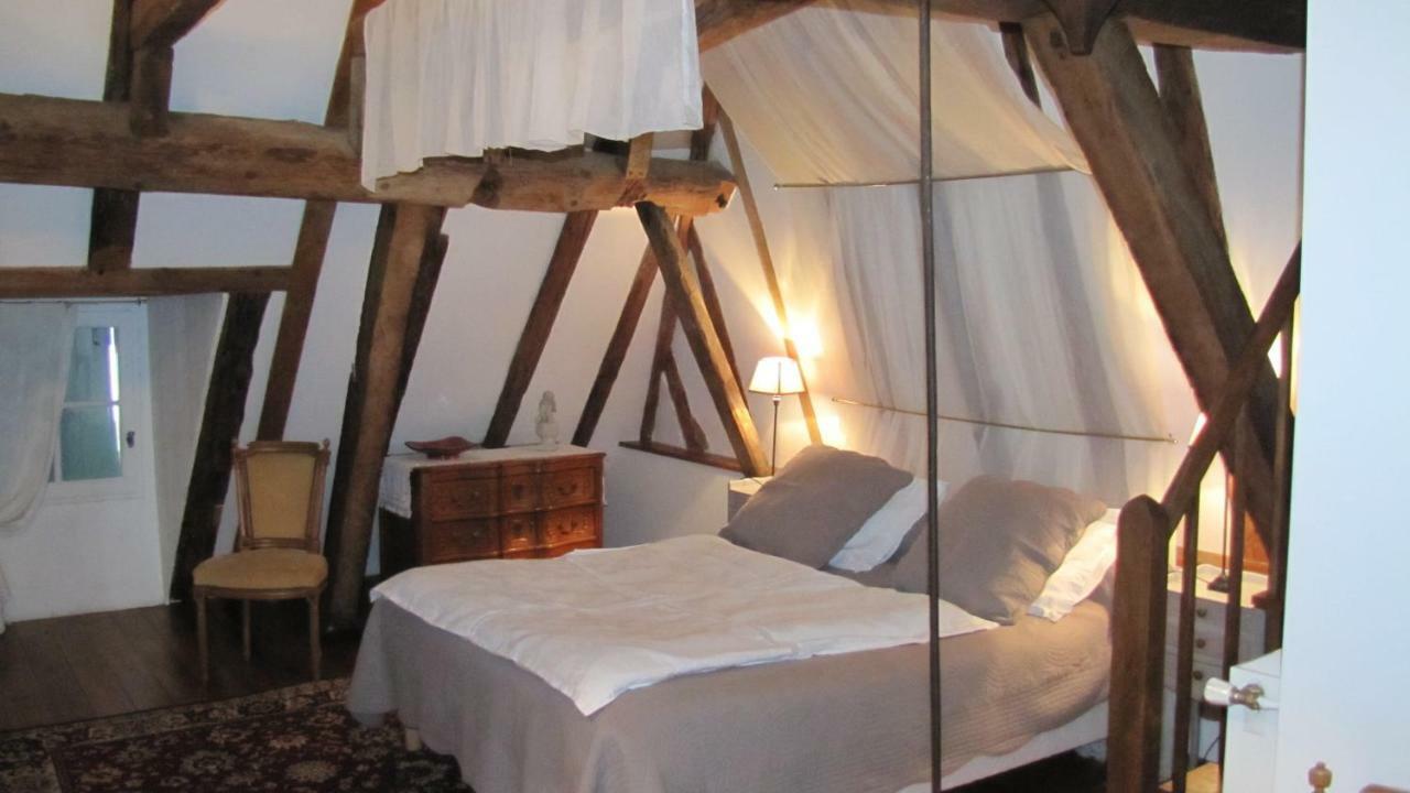 Chateau Porthos Tranquillite Des Pyrenees Lanne-en-Baretous Ruang foto